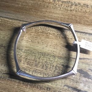 Elle bangle